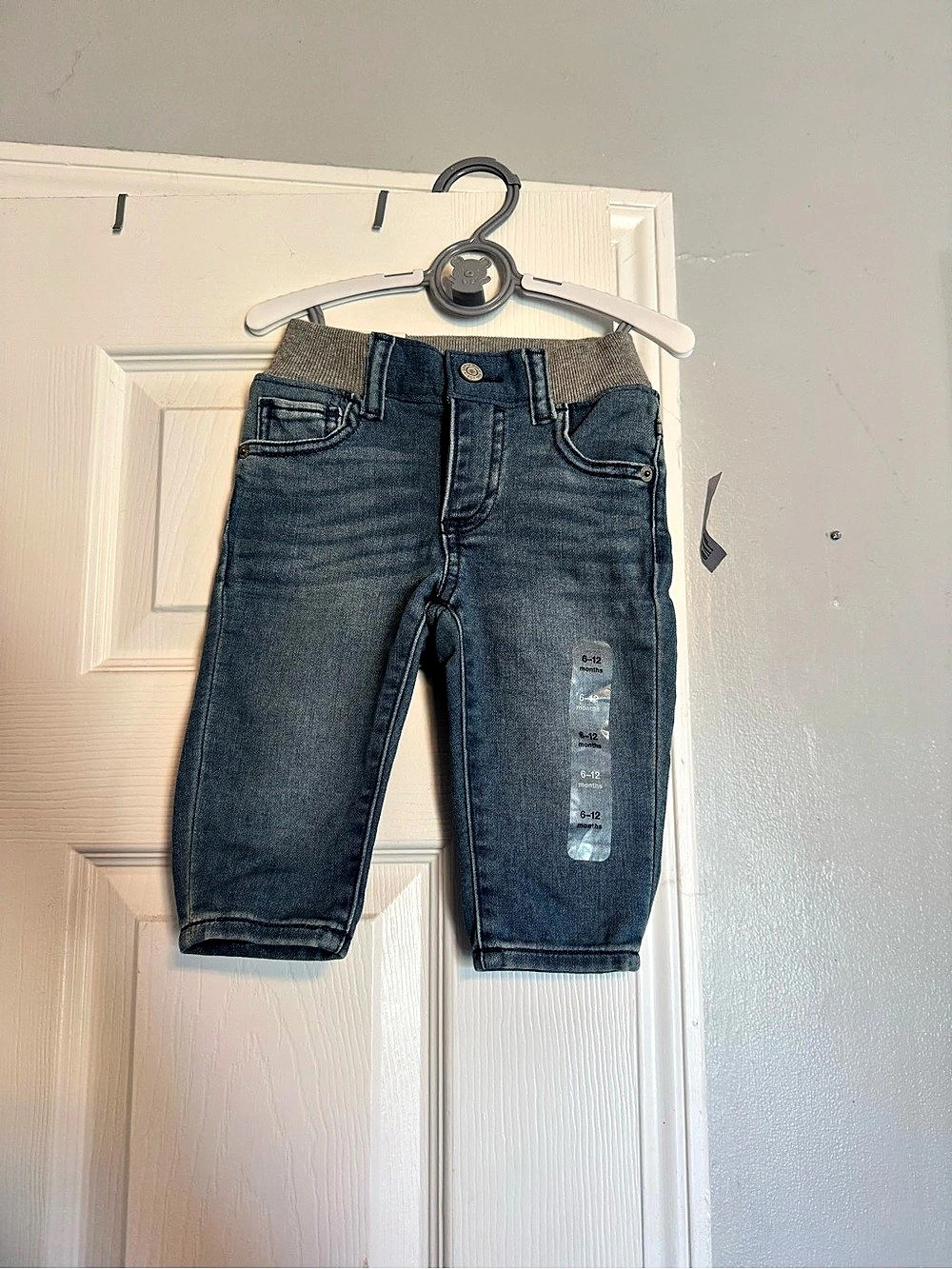 GAP Easy Slim Baby Jeans 6-12 Months NWT